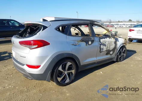2016 Hyundai Tucson Limited z USA, uszkodzony, nr VIN KM8J33A26GU214521